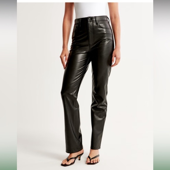 Abercrombie & Fitch Curve Love 90s Vegan Leather Ultra High Rise Straight Pants